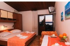 Apartamenty dominovic-Mladinov  Apartament 2 – studio+1 foto 1