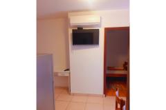 VILLA BERNARD..150 m plaža DRAŽICA Apartament 2 – A4+1 ap. foto 3