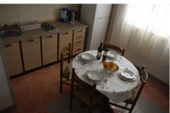 APARTMANI I SOBE,KUCA ZA ODMOR Apartament 2 – VILA SONJA foto 1