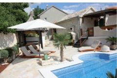 Stone Brela- swimming pool, grill Apartament 1 – Stone foto 2
