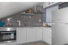 Apartamenty Colosseum Apartament 2 – LENI foto 4