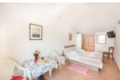 Apartamenty Skalinada Apartament 2: (2+0) – Mirna1 foto 4