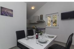 Vila Vela Stina Apartament 4 – AP4(2 x 2) foto 2