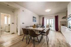 Villa Stella with Pool Apartament 2 – Top 5 foto 1