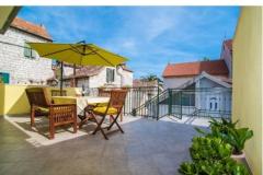 Apartamenty Ana Apartament 3 – kuca za od foto 1