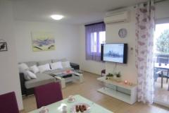Apartamenty Klarić Apartament 2 – ljubičasti foto 1