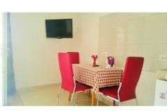 Apartamenty Gojak Makarska Apartament 1 – 2+1 rozi foto 2