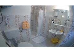 Apartamenty Bašković Apartament 1 – A2+1 ŽUTI foto 4