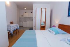 Apartamenty LIVIRA Apartament 3: (4+0) – 2xSTUDIO foto 4