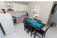 Apartamenty z basenem Apartament 3 – MAIDARI foto 4