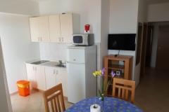 Apartamenty Villa MANDINA z basenem Apartament 2 – A4 foto 1