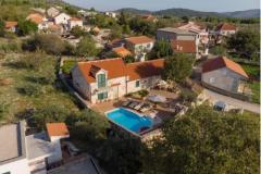 Dom wakacyjny Niva Apartament 1: (6+3) – vila Niva foto 3