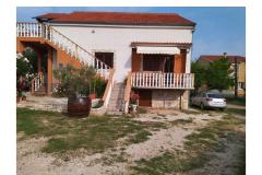 Apartamenty Paola Apartament 1 – AP 4+1 foto 1