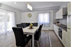 Apartamenty Mica Apartament 1 – DELUXE APP foto 1