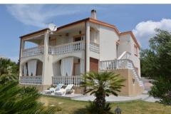 Villa Carrington Apartament 3 – Apartman 3 foto 1