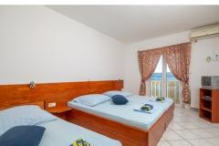 Family Pokoje &amp; Apartamenty Omis Apartament 4 – 202 foto 4