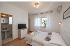 Villa Tomic Apartament 1: (5+3) – Mia foto 5