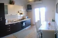 Apartamenty Ljubica - Pag Apartament 2: (4+1) – App Jure foto 3