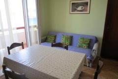 Apartamenty Mediteran Pag Apartament 2 – A 4+1 foto 3