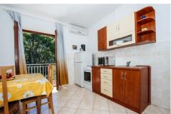 Apartamenty Jelena Apartament 2 – bijeli foto 2
