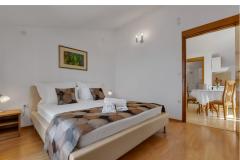 DRAŠNICE Villa Danica Apartament 2 – A2+1,3.kat foto 4
