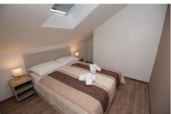 Apartamenty Adriatic Apartament 4: (2+2) – Penthous 2 foto 5