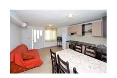 Apartamenty Angelo z basenem Apartament 2 – apartman foto 1