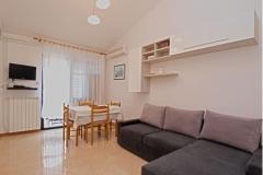 Apartamenty Alida Stinjan Apartament 1 – A 2+1 (+1) foto 1