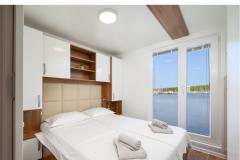 Dom boat Water lily Apartament 1 – Water lily foto 1