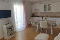 Island Rab Mare Apartament 2 – A2+3 foto 3