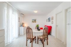 Apartamenty Iva Apartament 1 – Garden foto 1