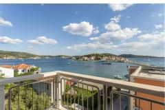 Flores Luxury Suites Apartament 3 – Rose 3 foto 1