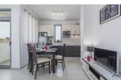Apartamenty Kimi with swimming pool  Apartament 4 – APP M foto 2