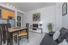 Apartamenty Kimi with swimming pool  Apartament 3 – APP V foto 3