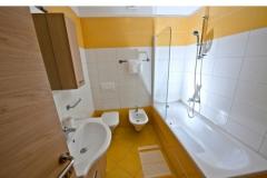 Apartamenty Kimi with swimming pool  Apartament 3 – APP V foto 4