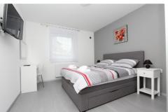 Holiday home with swimming pool Apartament 1 – APP *** foto 2