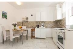 Lucia Apartament 4 – lucia 4 foto 5