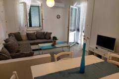 Laura apartmani Apartament 3 – Tirkizni foto 4