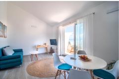 Sunny Apartamenty Solta Apartament 1 – white foto 1