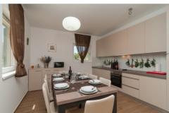 Vile Dinoti Apartament 2 – Vila Tin foto 3