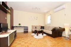 Apt Miana Apartament 1 – Miana foto 3