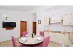 GEM OF THE SEA APARTMENTS ALENKA Apartament 2 – Apt. ANYA foto 4