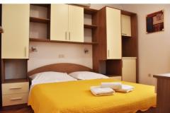 Apartamenty Stone  Tučepi  Apartament 4 – A2+3 -103 foto 1