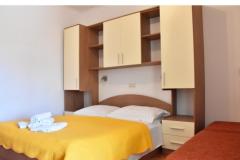 Apartamenty Stone  Tučepi  Apartament 4 – A2+3 -103 foto 3