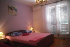 Apartamenty Emi Pokoj 4 – ljubičasta foto 1