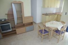 Apartamenty Svjetlana i Ivo Mravičić Apartament 1 – 1: A4+2 foto 1