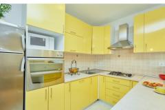 Apartamenty Zelic Tucepi Apartament 2 – Yellow Apt foto 1