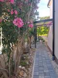 Apartamenty Taramis Apartament 3: (2+1) – pink foto 5