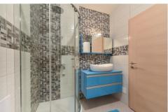 Crowonder Luxury Vir Apartament 5 – A2 foto 4