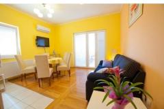 Apartamenty Iris Apartament 3 – žuti foto 1